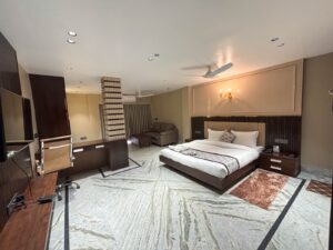 Elite Room 